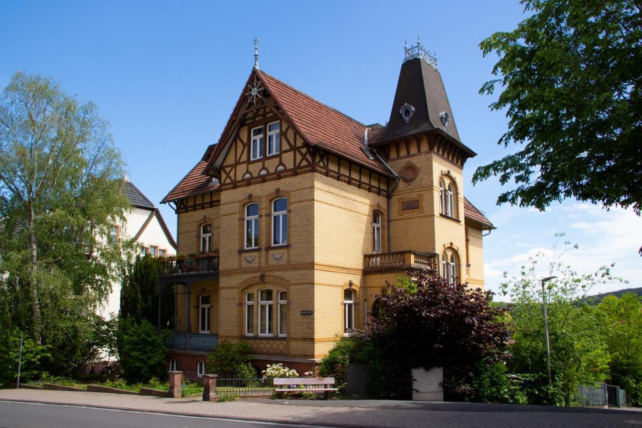 Ferienwohnung Hufelandstern Bis 7 Personen - Mit E-Ladesaeule! Bad Wildungen Esterno foto