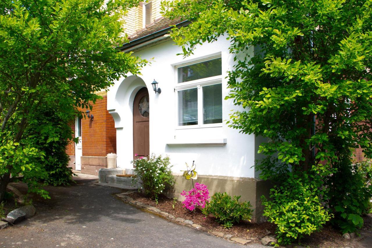 Ferienwohnung Hufelandstern Bis 7 Personen - Mit E-Ladesaeule! Bad Wildungen Esterno foto